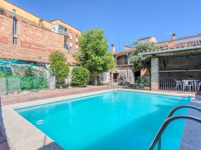 Casa en venta en La Pobla De Claramunt, Barcelona