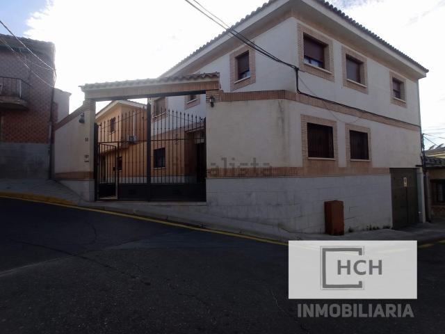Casa en venta en La Puebla De Montalbán, Toledo