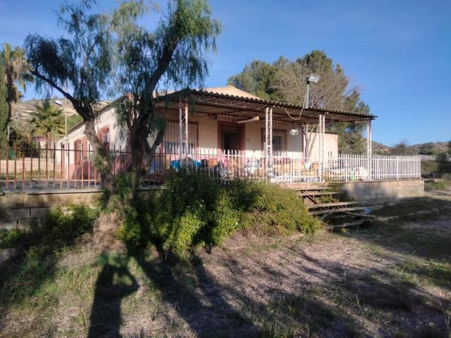 Casa en venta en el Vinalopó Mitjà / El Vinalopó Medio, Valencia
