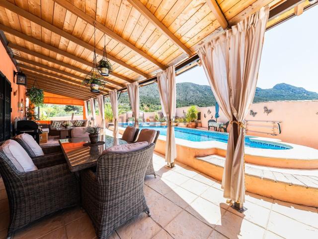 Casa en venta en el Vinalopó Mitjà / El Vinalopó Medio, Valencia