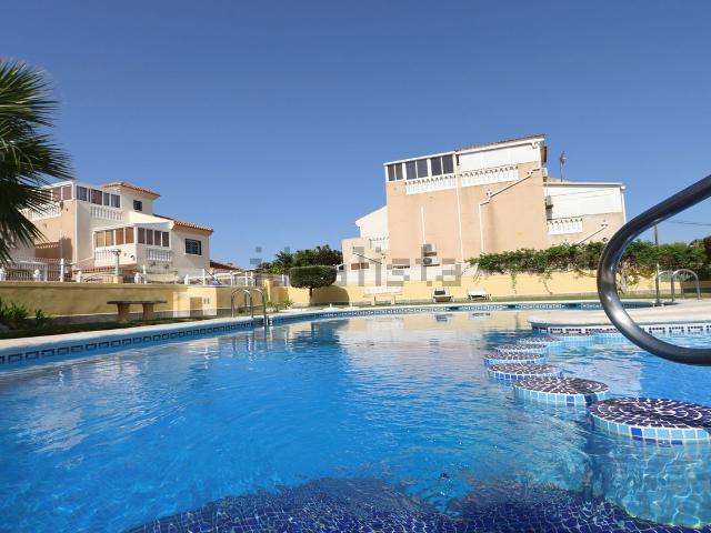 Casa en venta en Torrevieja, Torre Almendros