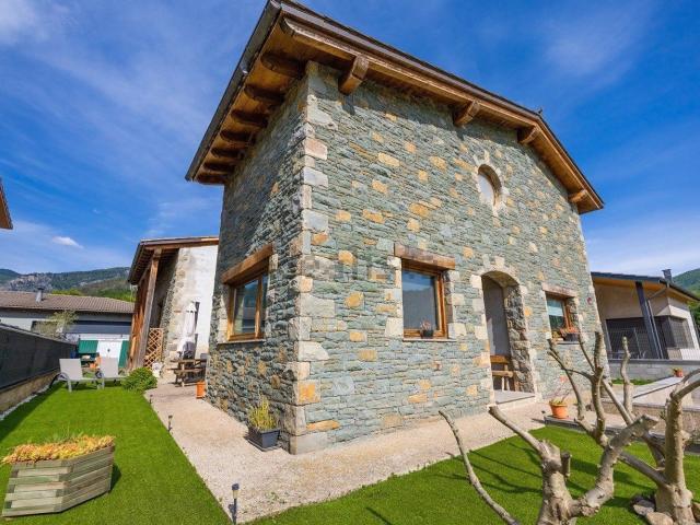 Casa en venta en La Vall D'en Bas, Veïnat del Carrer
