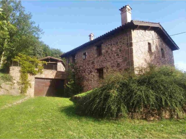 Casa en venta en Garrotxa, Catalunya