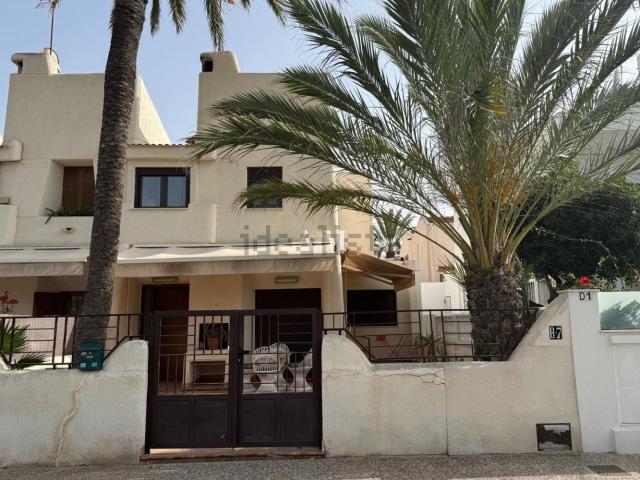 Casa en alquiler en Torrevieja, Casa Jardin