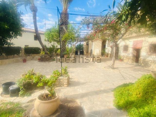 Casa en venta en Villajoyosa, Valencia