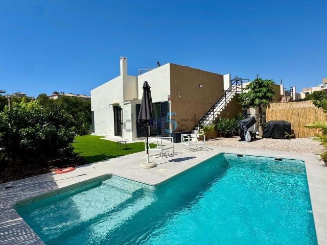 Casa en venta en Urbanización La Zenia II, el Baix Segura / La Vega Baja