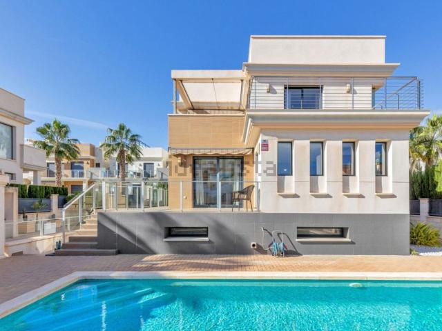 Casa en venta en Urbanización La Zenia II, el Baix Segura / La Vega Baja