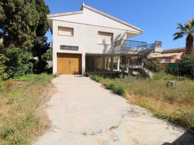 Casa en venta en Orihuela, Urbanización La Zenia
