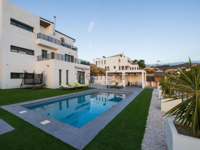 Casa en venta en La Zubia, Granada