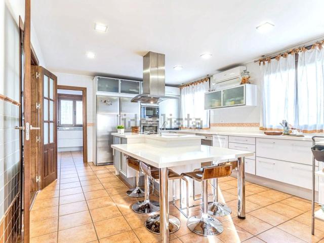 Casa en venta en Comarca de la Vega de Granada, Andalucía