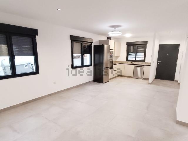 Casa en alquiler en La Zubia, Granada