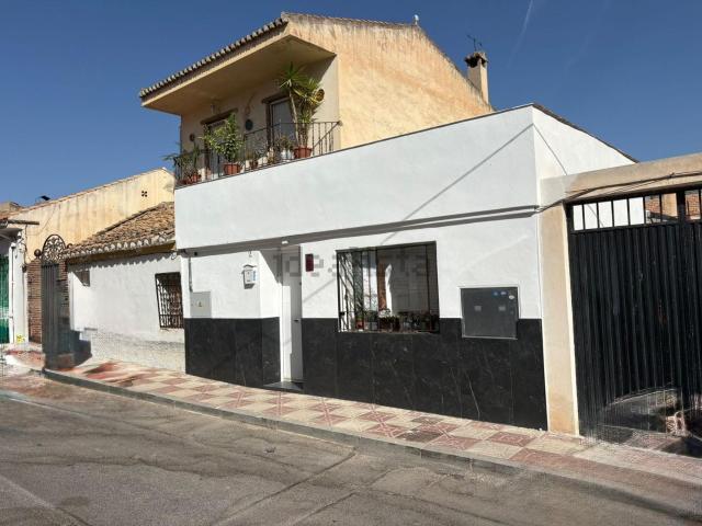 Casa en venta en Comarca de la Vega de Granada, Andalucía
