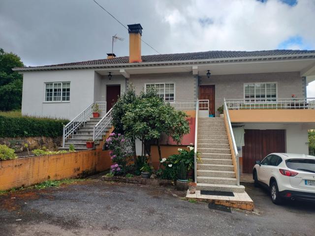 Casa en venta en O Deza, Galicia