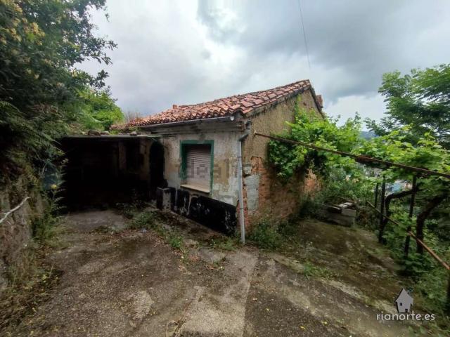 Casa en venta en Langreo, Barrio de San José