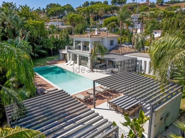 Casa en venta en Nueva Andalucía, Costa del Sol Occidental