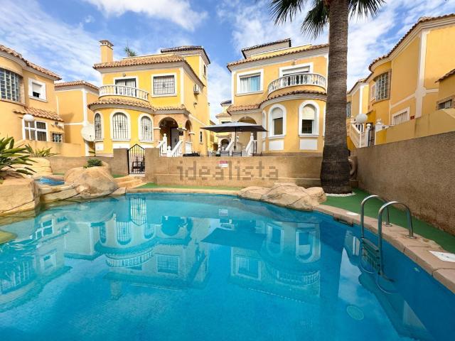 Casa en alquiler en Villa Martín, el Baix Segura / La Vega Baja