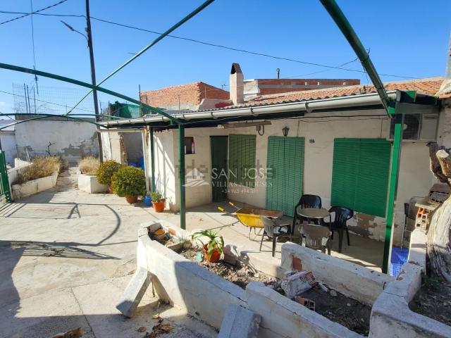 Casa en venta en el Vinalopó Mitjà / El Vinalopó Medio, Valencia
