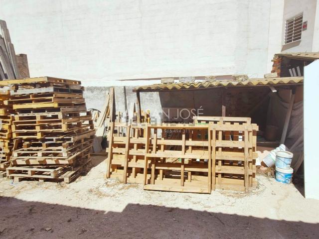 Casa en venta en el Vinalopó Mitjà / El Vinalopó Medio, Valencia