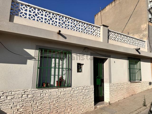 Casa en venta en el Vinalopó Mitjà / El Vinalopó Medio, Valencia