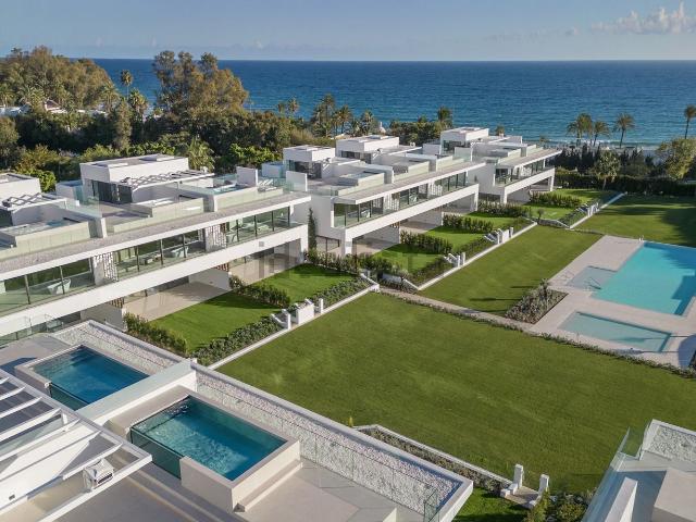 Casa en alquiler en El Vicario, Costa del Sol Occidental