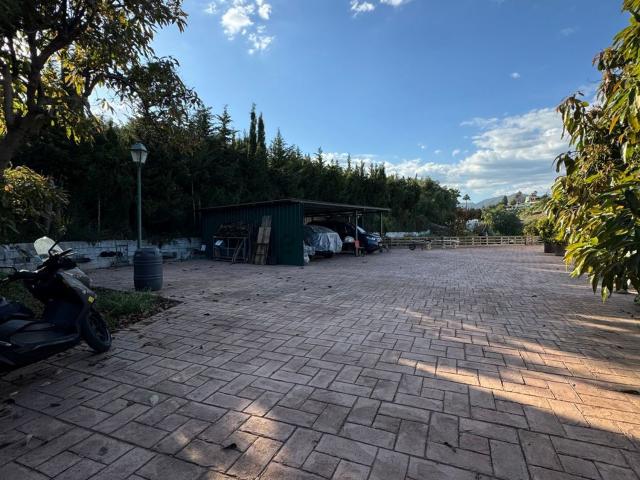 Casa en venta en Las Lomas, Costa del Sol Occidental