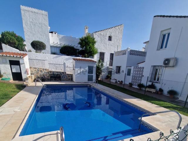 Casa en venta en Forest Hills, Costa del Sol Occidental