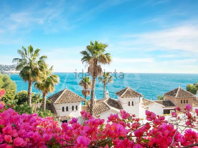 Casa en venta en Urbanización El Enclave, Almuñécar