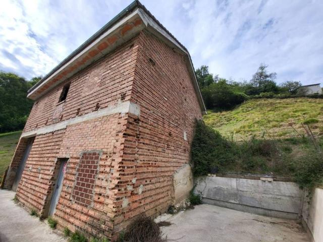 Casa en venta en Laviana, L'Azorea Riba
