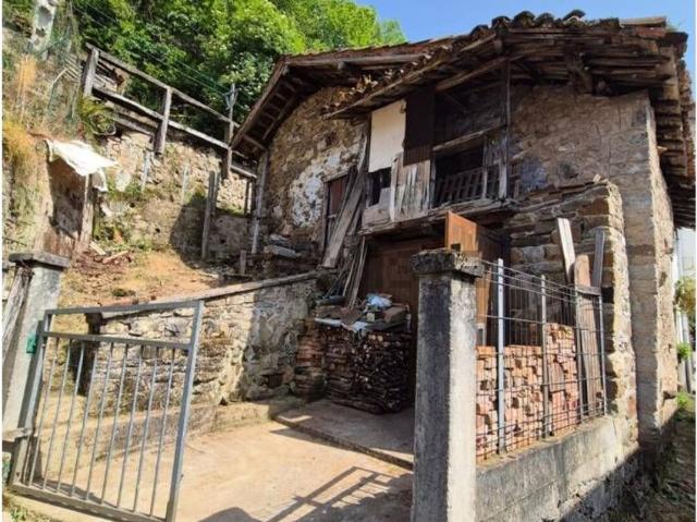 Casa en venta en Laviana, Llorío
