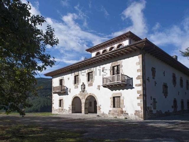 Casa en venta en Legazpi, Guipúzcoa