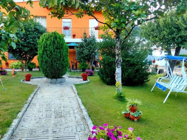 Casa en venta en Leiro, Ourense