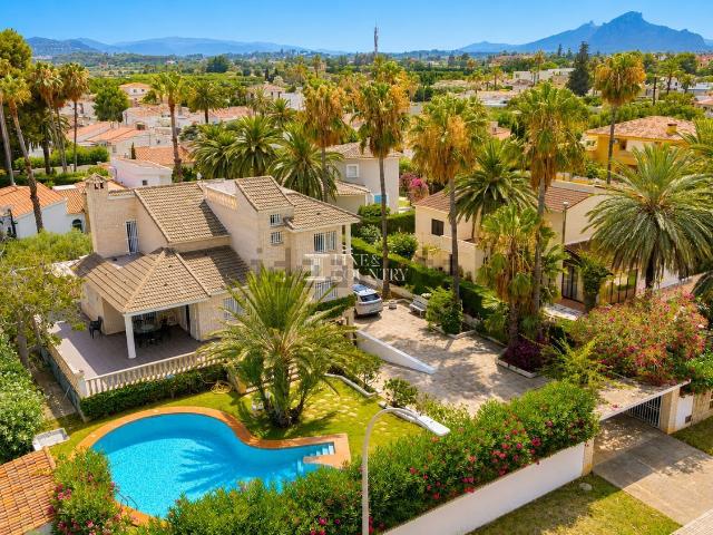 Casa en venta en les Marines, la Marina Alta
