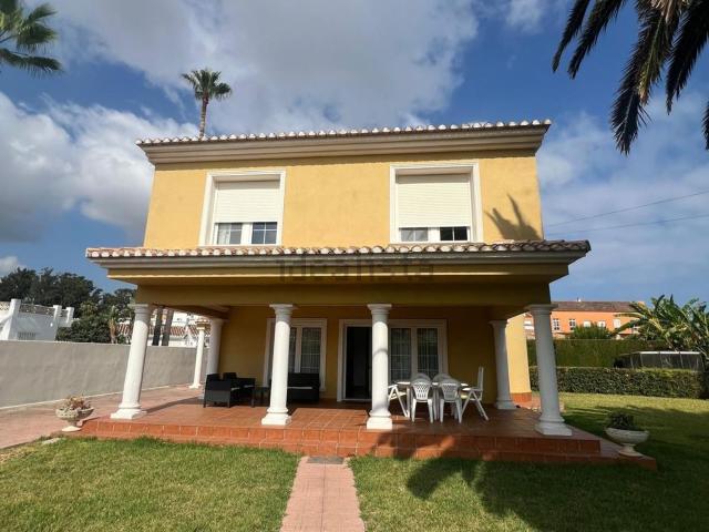 Casa en alquiler en les Marines, la Marina Alta