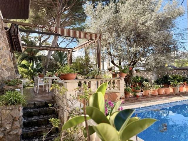 Casa en venta en Les Meravelles, Palma
