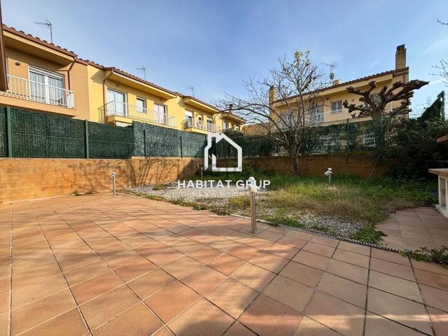 Casa en venta en Ganix, Gironès