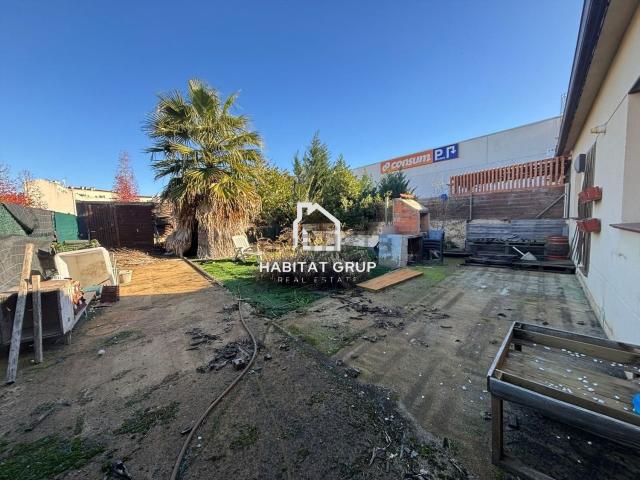 Casa en venta en Ganix, Gironès