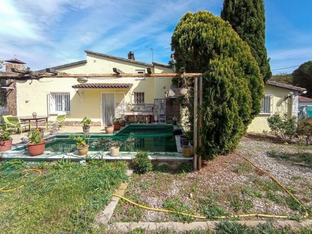 Casa en venta en Llagostera, la Canyera