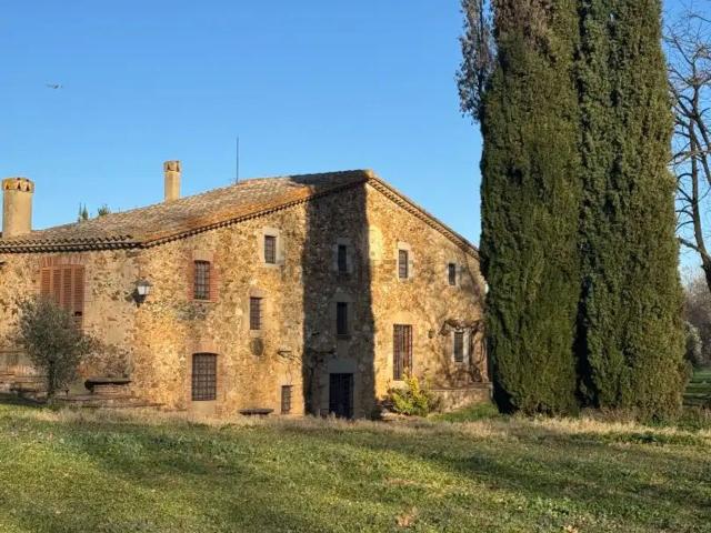 Casa en venta en Ganix, Gironès