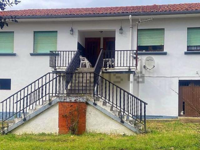 Casa en venta en Llanes, Cardosu