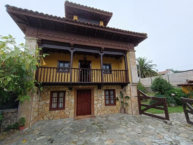 Casa en venta en Posada de Llanes, Llanes