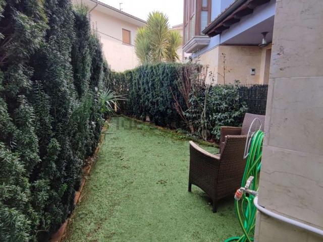 Casa en venta en Nueva, Llanes