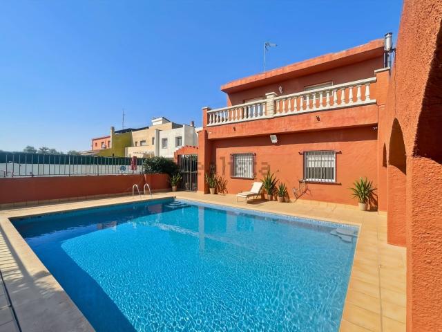 Casa en venta en Alt Empordà, Catalunya