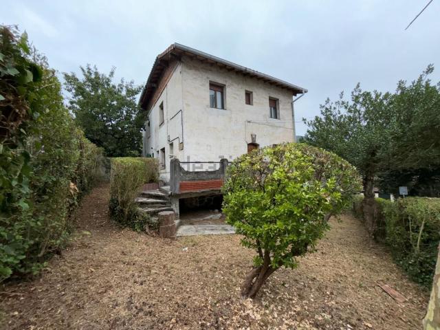 Casa en venta en Larrano, Llodio