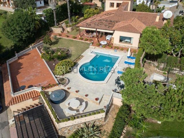 Casa en venta en Font Bandina, Lloret de Mar
