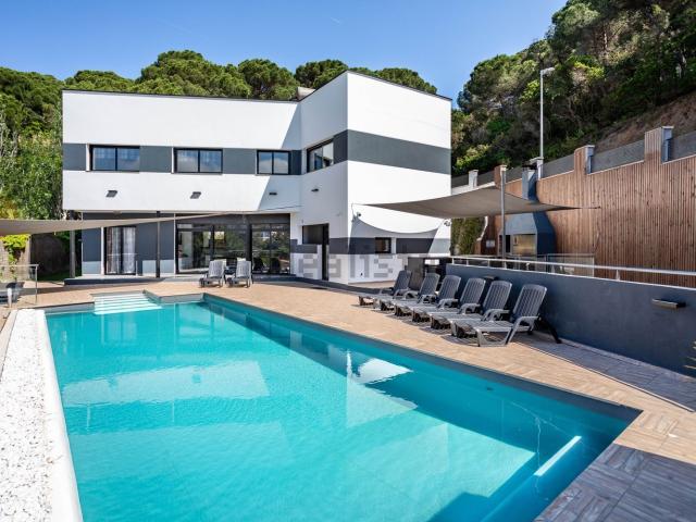 Casa en venta en Santa Maria de Llorell, la Selva