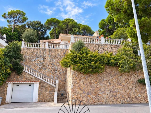 Casa en venta en Font Bandina, Lloret de Mar