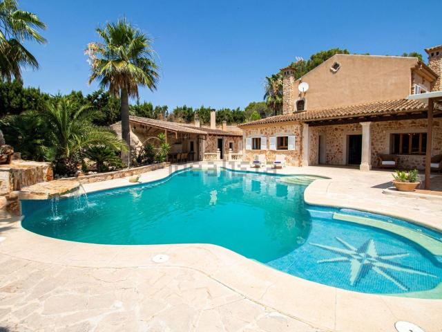 Casa en venta en Lloret De Vistalegre