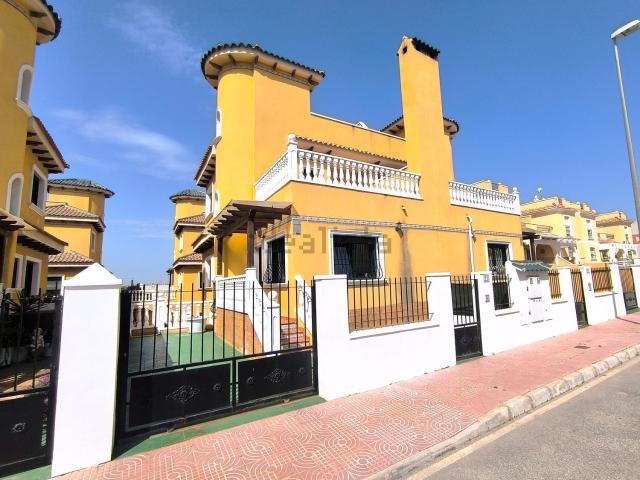 Casa en venta en Urbanización Doña Pepa, el Baix Segura / La Vega Baja