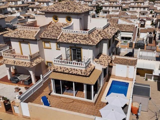 Casa en venta en Sectores La Cuerda y Lomas de Cabo Roig, el Baix Segura / La Vega Baja