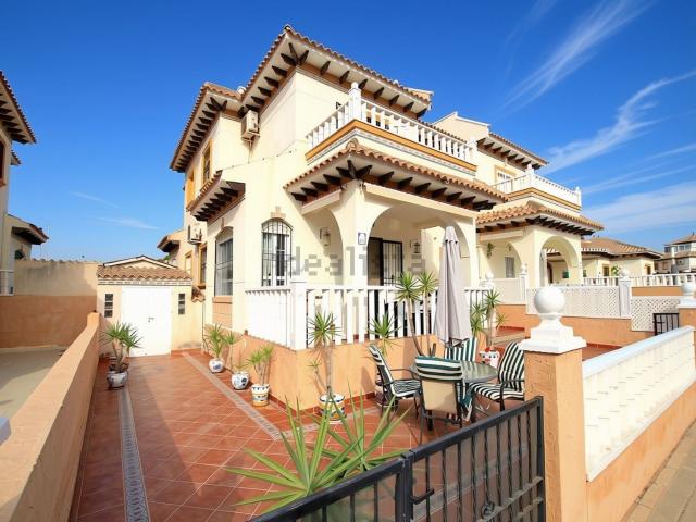 Casa en venta en Sectores La Cuerda y Lomas de Cabo Roig, Orihuela